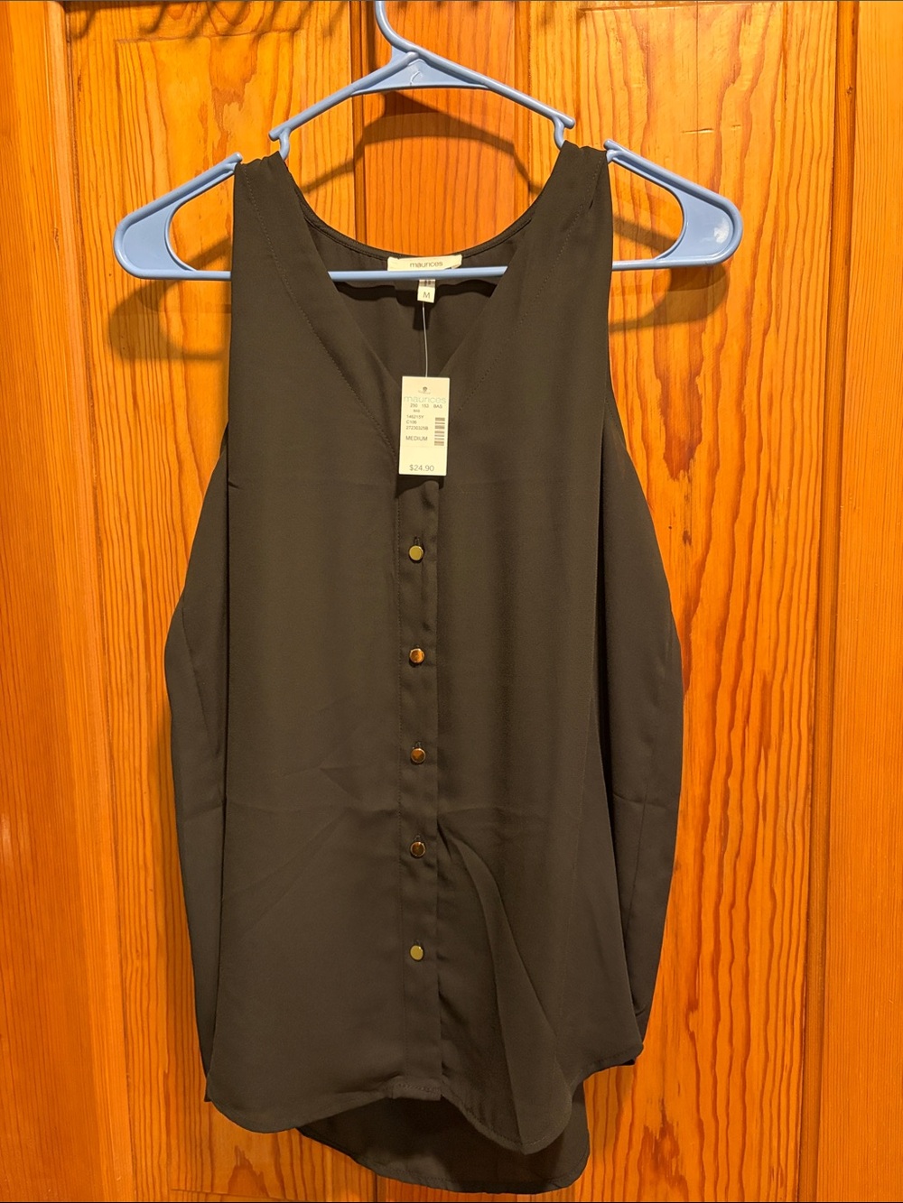 Maurices Black Sleeveless Button-Front Shell